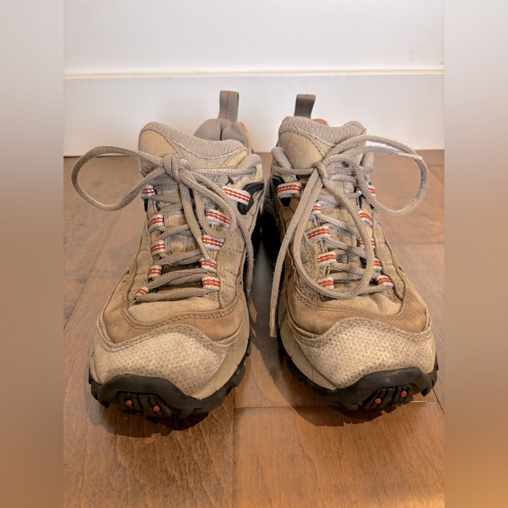 Merrel Hiking Shoes - Picture 3 of 5